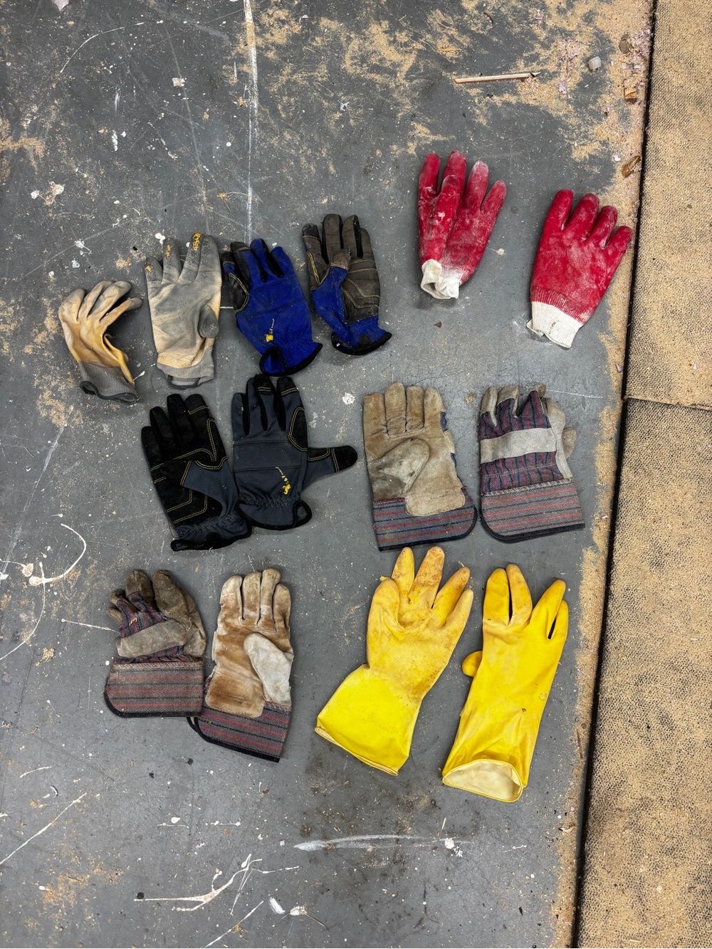 Assorted Men's Work Gloves Pack - Yellow, Red, Blue, Black, Brown 7 pairs